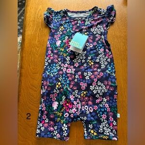 NWT Posh Peanut Endra Ruffled Cap Sleeve Short
Romper